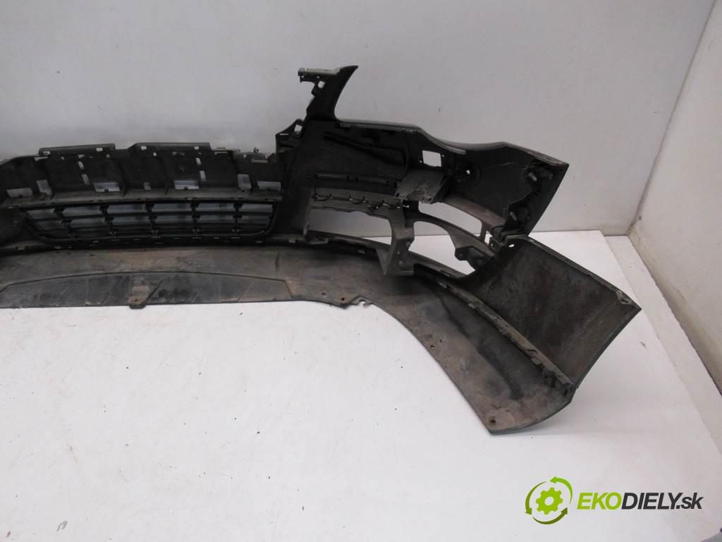 Volkswagen Passat B6  2007 103 kW KOMBI 5D 2.0TDI 140KM 05-10 2000 nárazník přední část