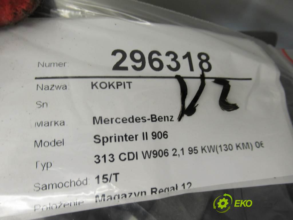 Mercedes-Benz Sprinter II 906 313 CDI W906 2,1 95 KW(130 KM) 06-19 2011 95 KW 313 CDI W906 2,1 95 KW(130 KM) 06-19 2143 Palubná doska  (Palubné dosky)