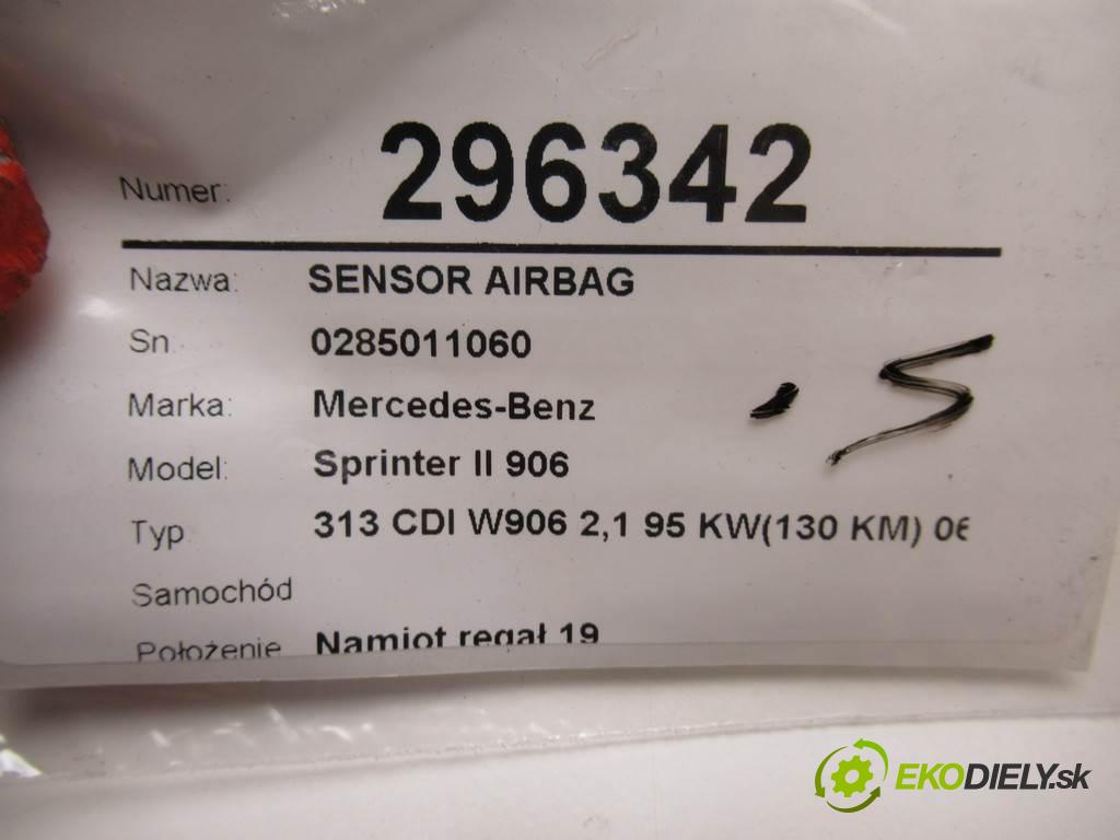 Mercedes-Benz Sprinter II 906    313 CDI W906 2,1 95 KW(130 KM) 06-19  senzor airbag 0285011060 A9069014700 (Snímače)