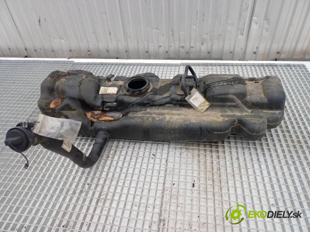 MERCEDES-BENZ W903 Autobus 2011 95 kW 213 CDI 2148 Nádržka NÁDRŽ: paliva A9064766901