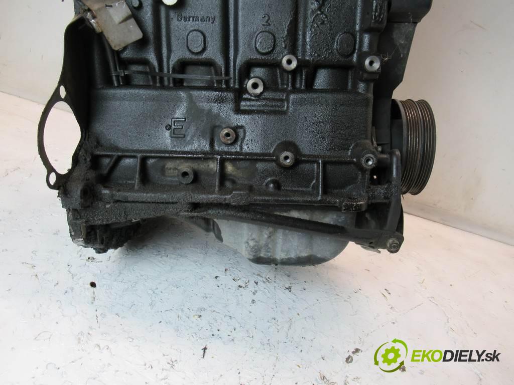 Audi A4 B5  1995 92 kW SEDAN 1.8B 125KM 94-01 1800 motor ADR (Motory (kompletní))