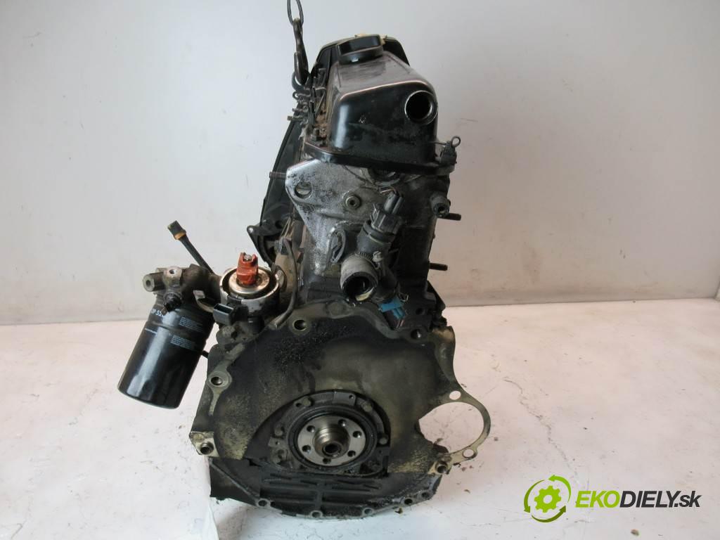 Audi A4 B5  1995 92 kW SEDAN 1.8B 125KM 94-01 1800 motor ADR (Motory (kompletní))