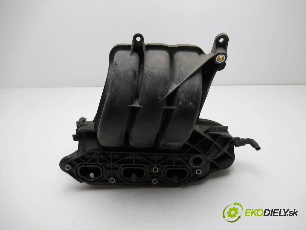 Skoda Citigo  2013 44 kW Up Mii HATCHBACK 3D 1.0B 60KM 11-19 1000 potrubí sání 04C133201H (Sací potrubí)