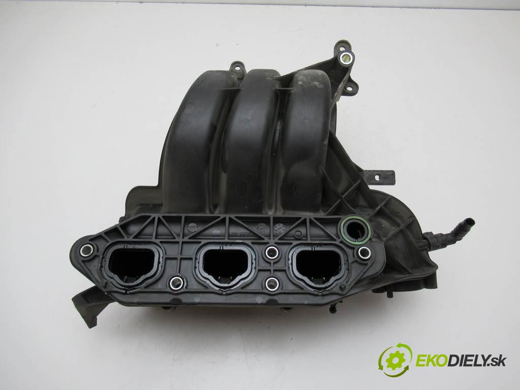 Skoda Citigo  2013 44 kW Up Mii HATCHBACK 3D 1.0B 60KM 11-19 1000 potrubí sání 04C133201H (Sací potrubí)