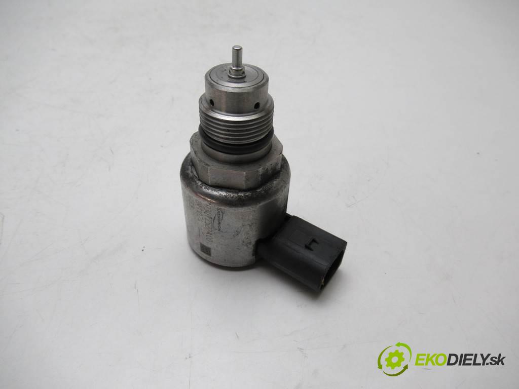 Mercedes-Benz Sprinter II 906    313 CDI W906 2.2 95 KW(130 KM) 06-19  Regulátor tlaku paliva 9307Z522A00 (Ostatné)