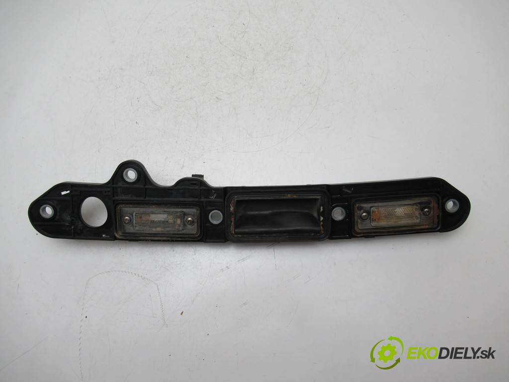 Volkswagen Touran  2004 77 kW 1.9TDI 105KM 03-15 1900 Kľučka zad dverí 1T0827574L