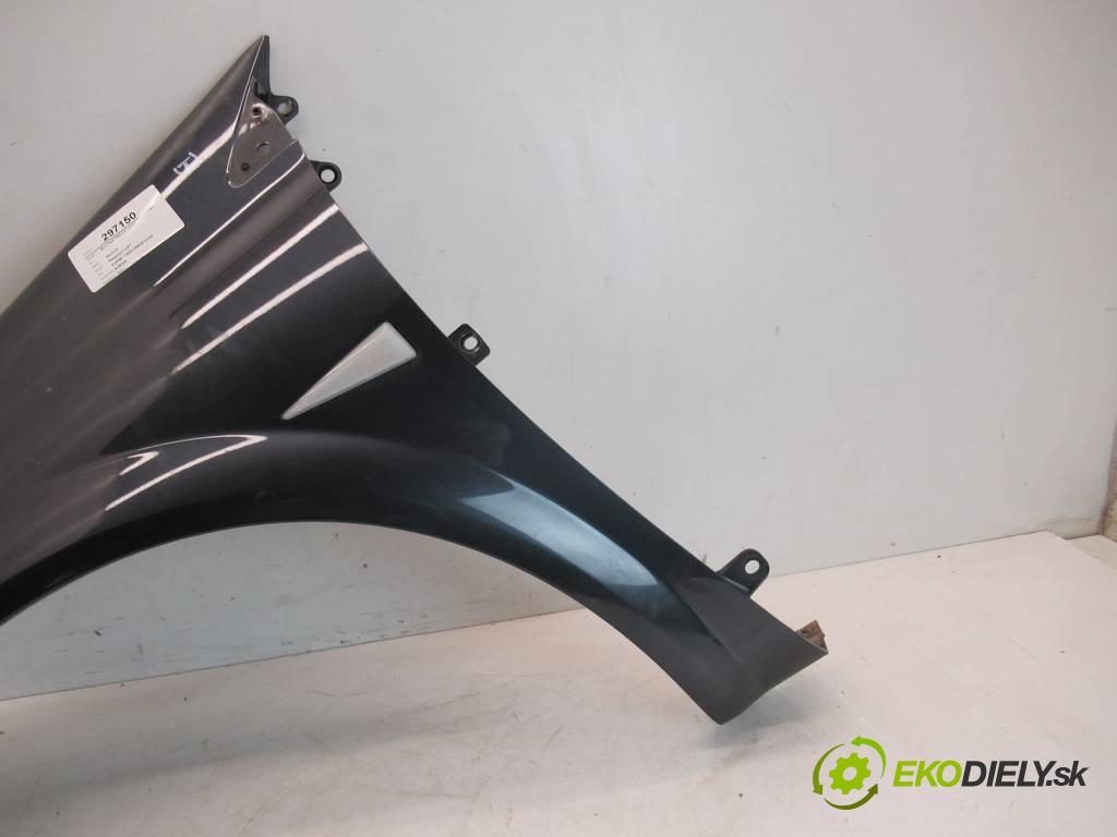 Renault Megane II LIFT  2007 63 kW KOMBI 1.5DCI 86KM 02-08 1500 blatník přední část levý