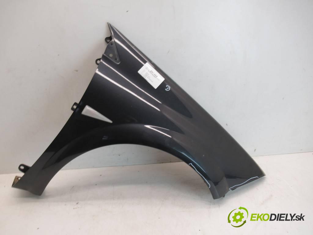 Renault Megane II LIFT  2007 63 kW KOMBI 1.5DCI 86KM 02-08 1500 blatník přední část pravý