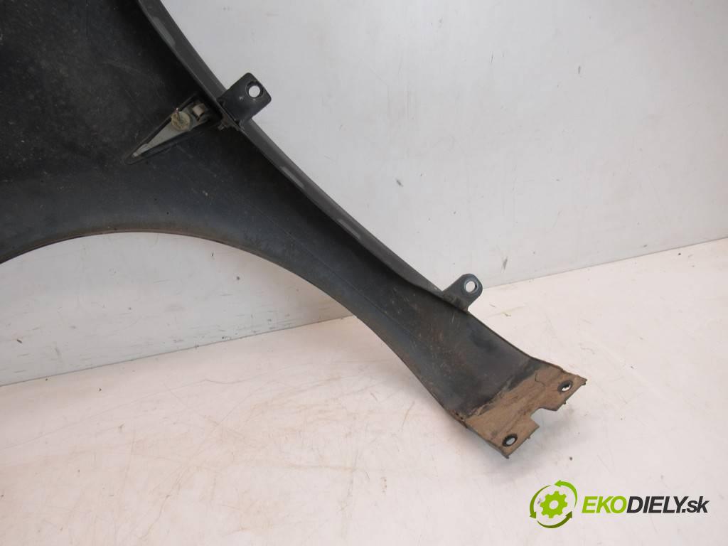 Renault Megane II LIFT  2007 63 kW KOMBI 1.5DCI 86KM 02-08 1500 blatník přední část pravý