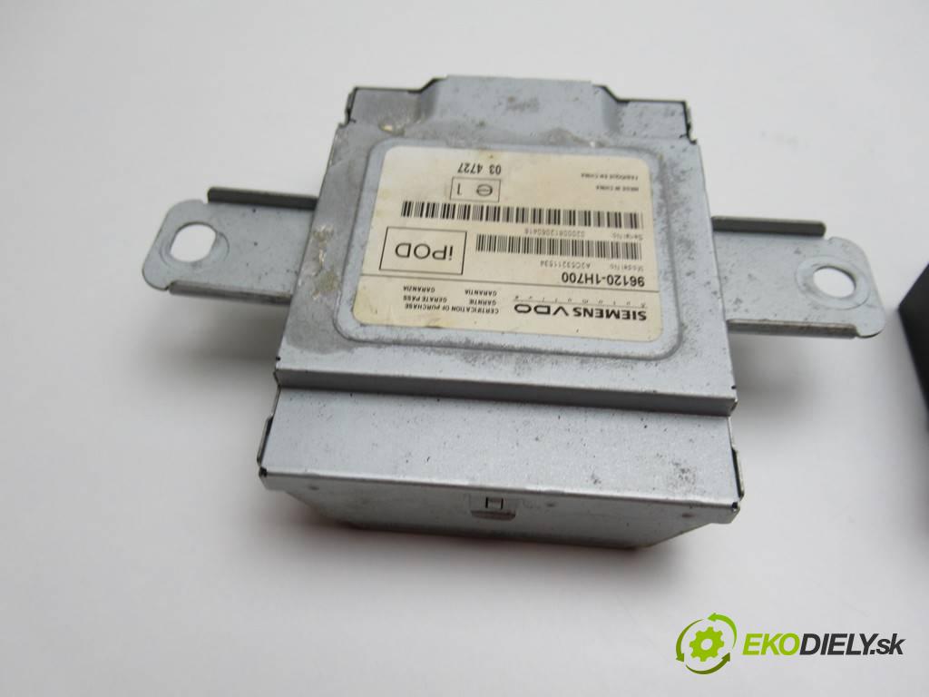Kia Ceed    HATCHBACK 5D 1.4B 109KM 06-09  HNÍZDO: USB AUX modul 96120-1H700