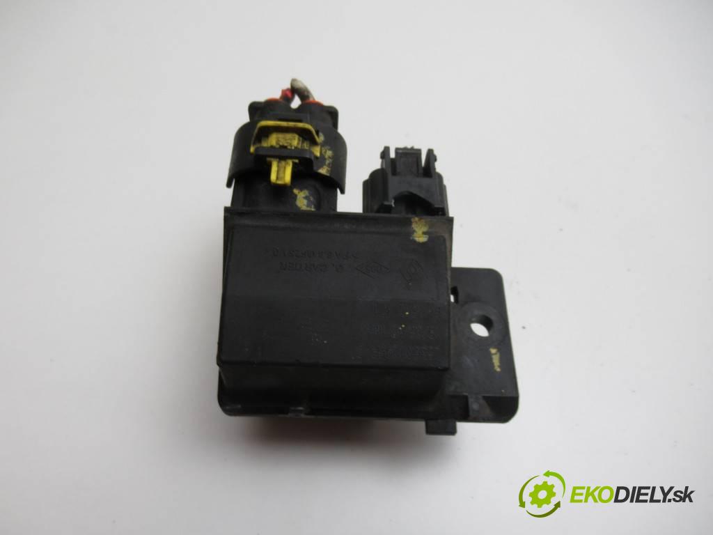 Dacia Lodgy    1.5DCI 90KM 12-17  odpor rezistor ventilátoru chladiče 255501295R