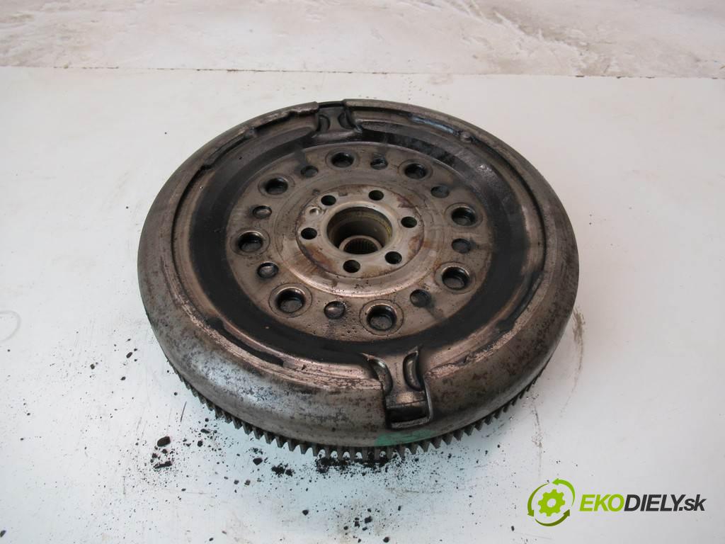 Audi A3 8P  2008 77 kW SPORTBACK 5D 1.9TDI 105KM 03-08 1900 spojková sada bez ložiska komplet 03G141025N (Kompletní sady (bez ložiska))