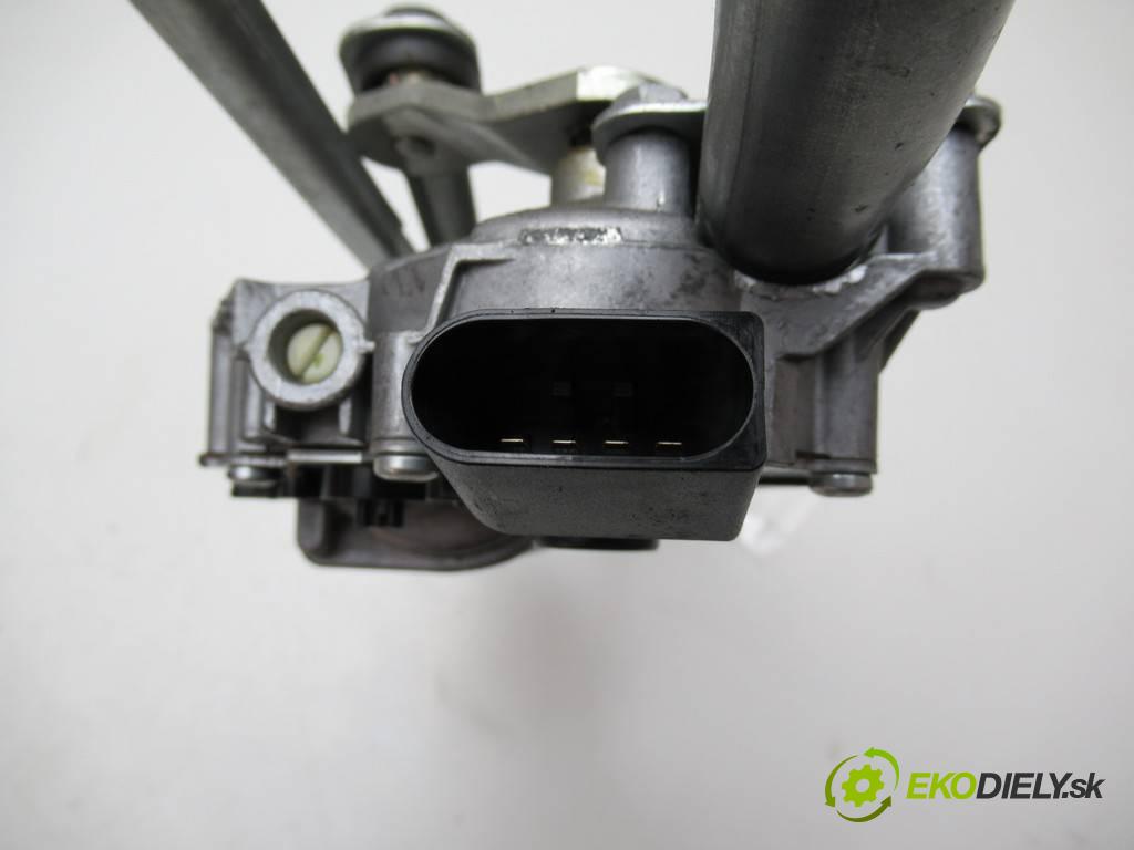 BMW 3 E90  2010 130 kW LIFT SEDAN 4D 2.0D 163KM 08-11 2000 Mechanizmus stieračov predný 6978263 (Motorčeky stieračov predné)