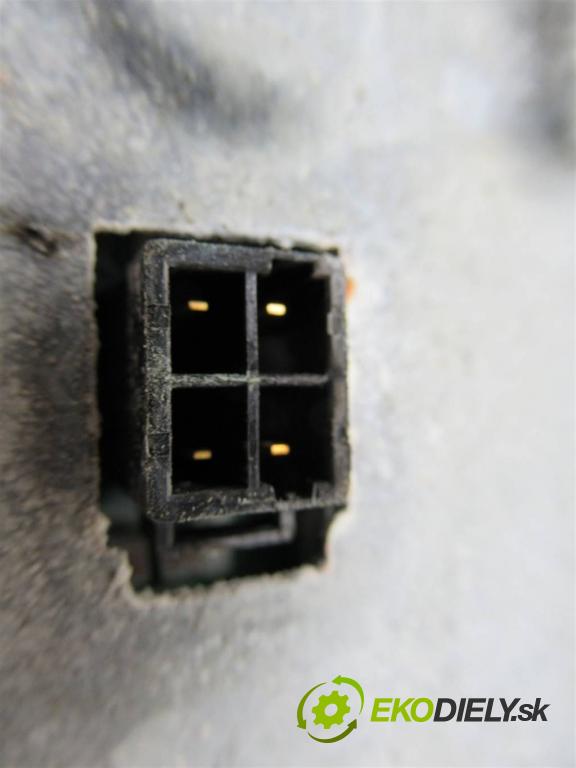 Volvo S80  2005 120 kW LIFT 2.4 D5 163KM 98-06 2400 Menič XENON 73160087J (Riadiace jednotky xenónu)