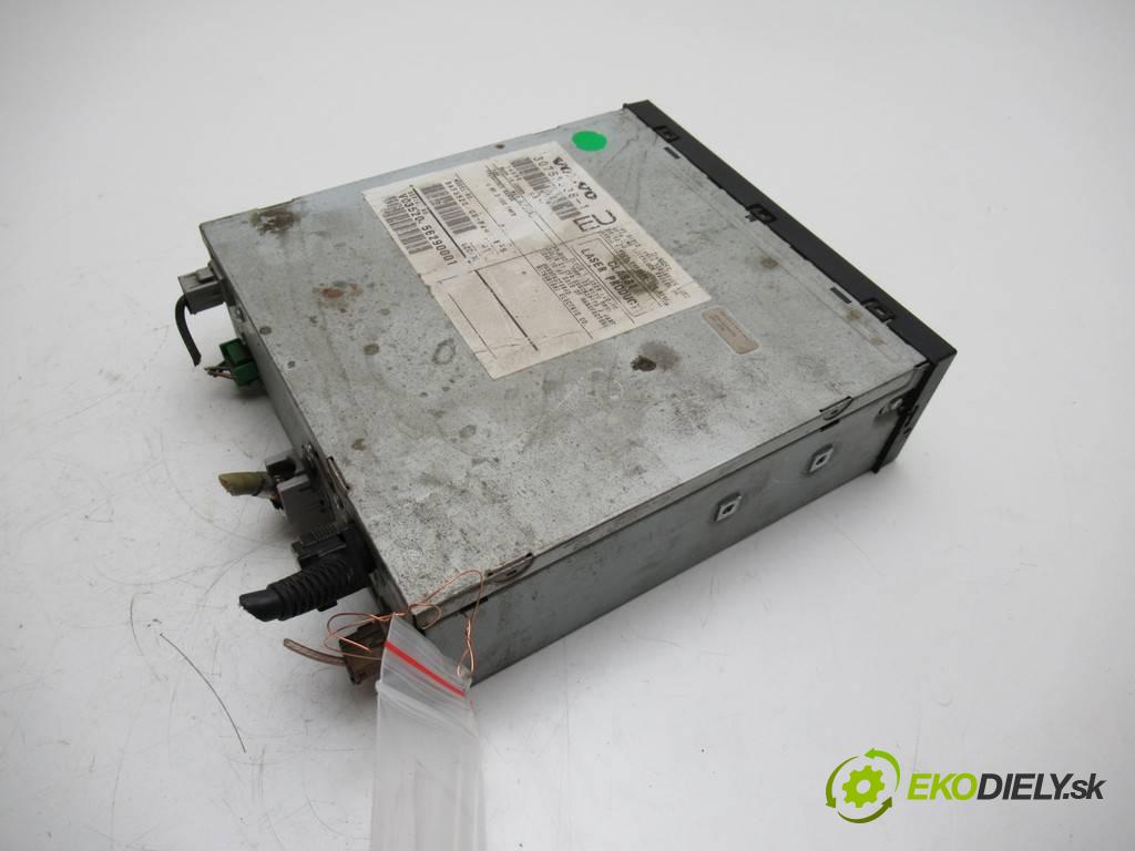 Volvo S80    LIFT 2.4 D5 163KM 98-06  CZYTNIK navigace 30752538 (Ostatní)