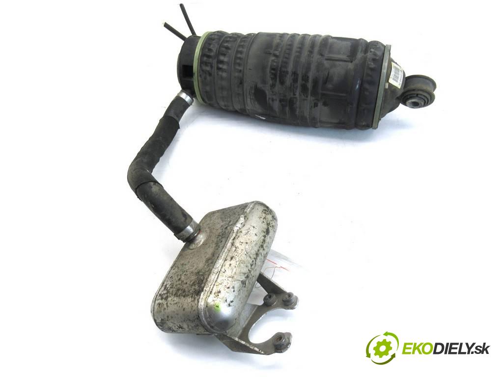 Mercedes-Benz E W211    SEDAN 5.0B V8 306KM 02-06  AirBag ventil zad C095080
