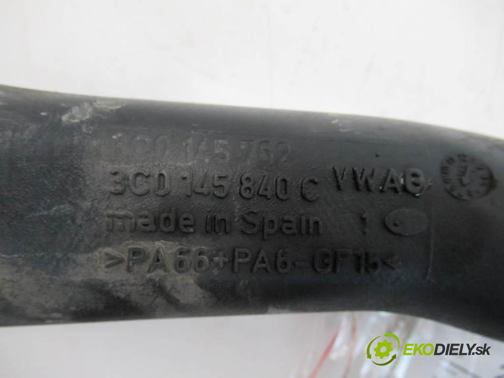 Volkswagen Caddy  2006 77 kW 2K 1.9TDI 105KM 03-10 1900 Rúra hadice turba 3C0145840C (Hadice intercoolera)