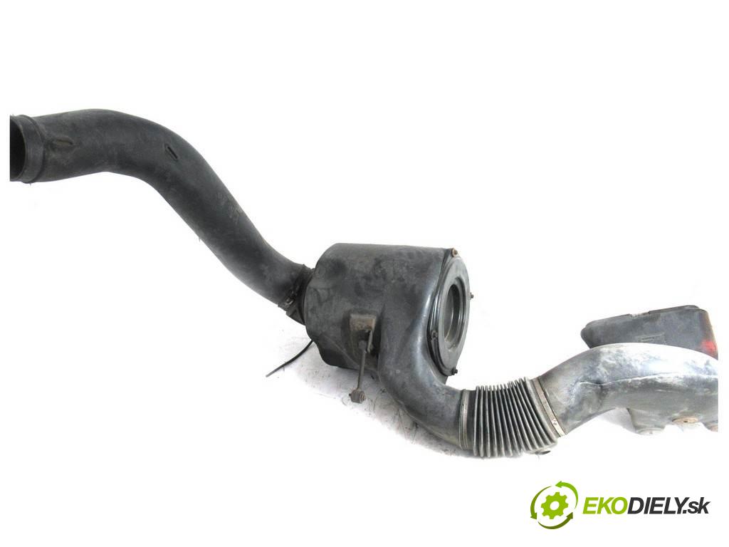 Volvo FH12 FH12 338 kW (460 KM) GLOBTROTTER 2001 338 kW FH12 338 kW (460 KM) GLOBTROTTER 12100 obal filtra vzduchu 3183830 3979505 (Kryty filtrů)