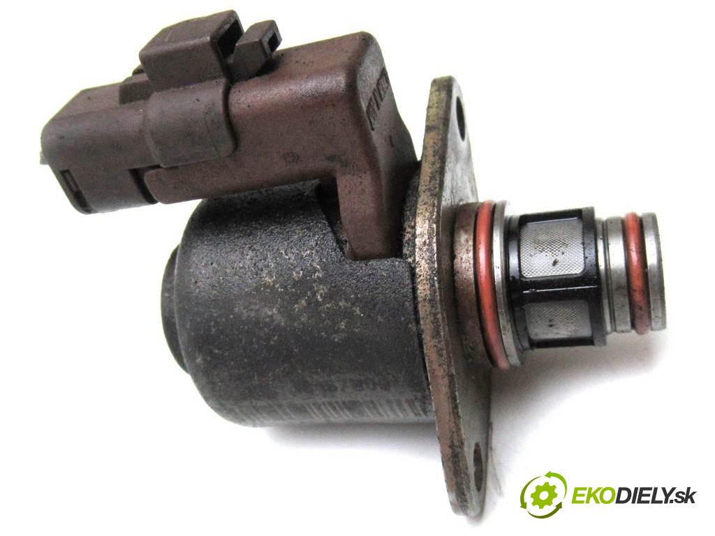 Renault Clio II LIFT  2004 48kW HATCHBACK 5D 1.5DCI 65KM 01-05 1500 Regulátor tlaku paliva  (Ostatné)