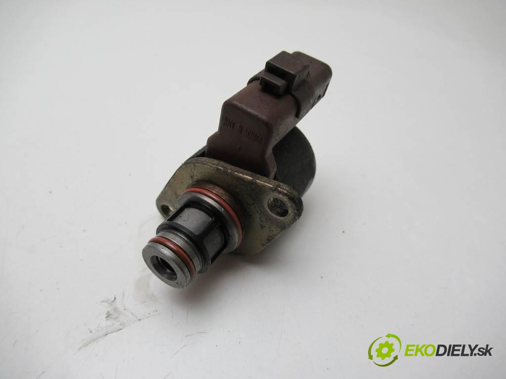 Renault Clio II LIFT  2004 48kW HATCHBACK 5D 1.5DCI 65KM 01-05 1500 Regulátor tlaku paliva  (Ostatné)