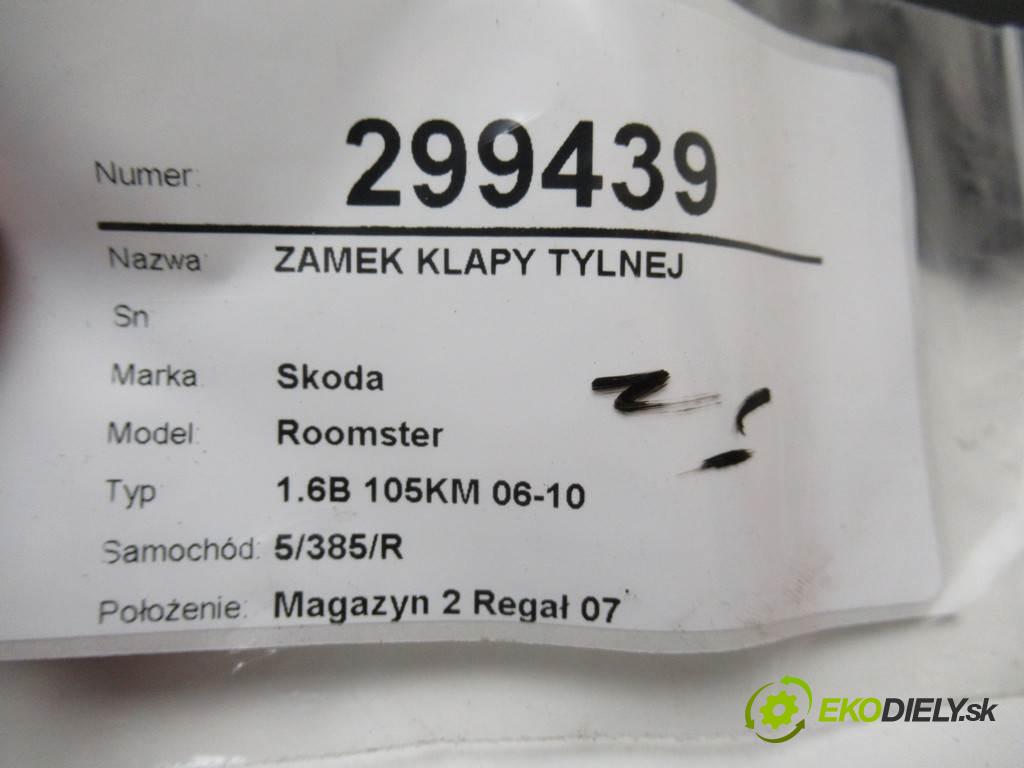 Skoda Roomster  2007 77 kW 1.6B 105KM 06-10 1600 zámok dveří zadní část 5J0827501B