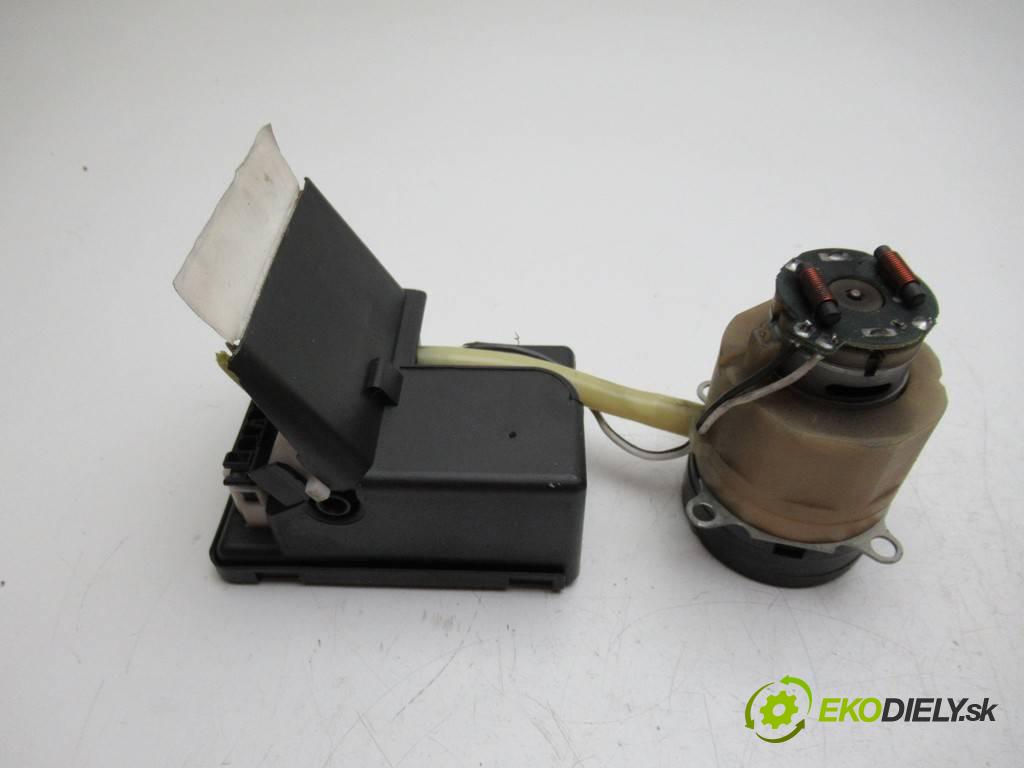 Mercedes-Benz W168  2002  1.7CDI 95KM 97-04 1700 motorek centrálního zámku  (Řídicí jednotky centrálního zámku)