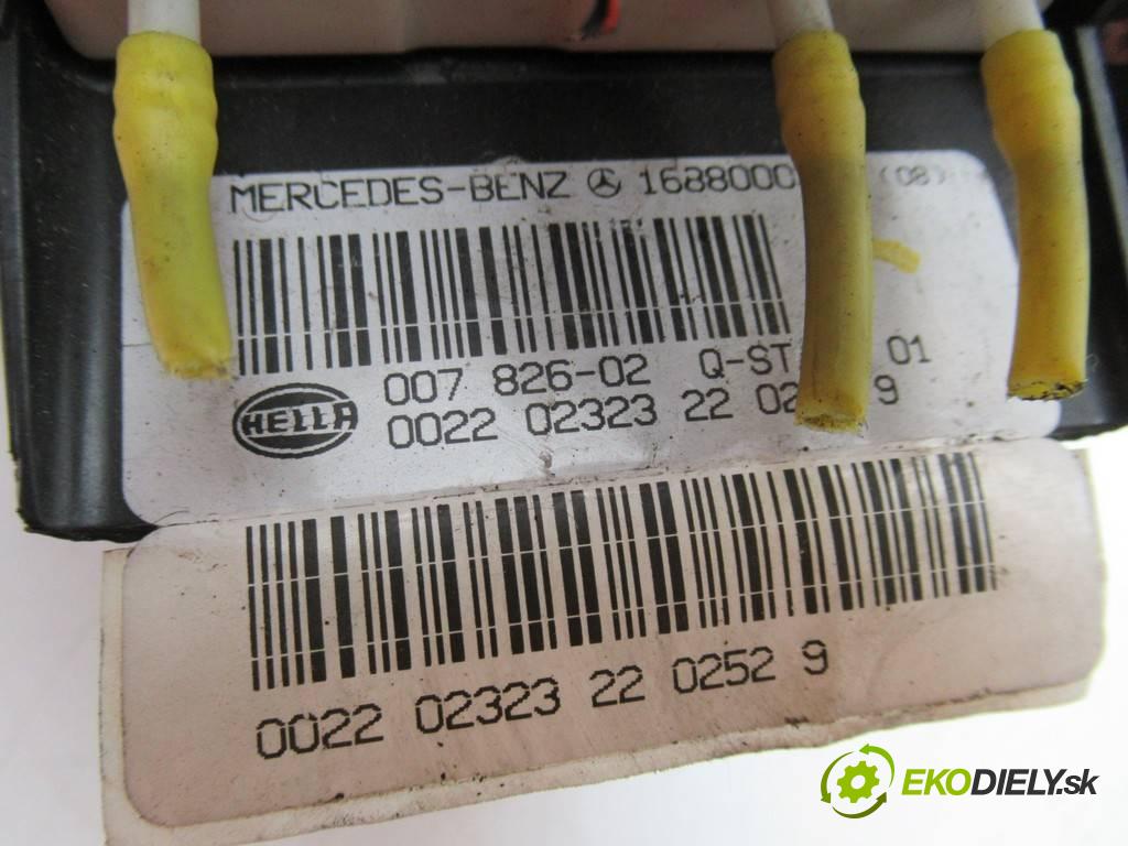 Mercedes-Benz W168  2002  1.7CDI 95KM 97-04 1700 motorek centrálního zámku  (Řídicí jednotky centrálního zámku)