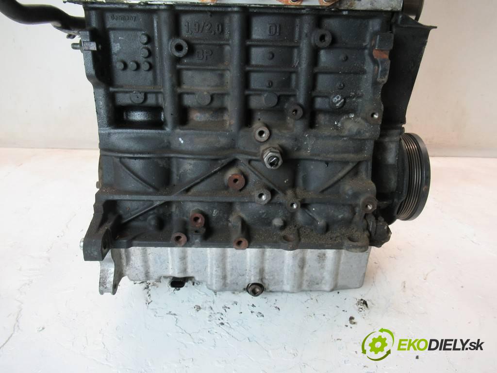 Volkswagen Touran  2004 100 kW 2.0TDI 136KM 03-15 1900 Motor AZV (Motory (kompletné))