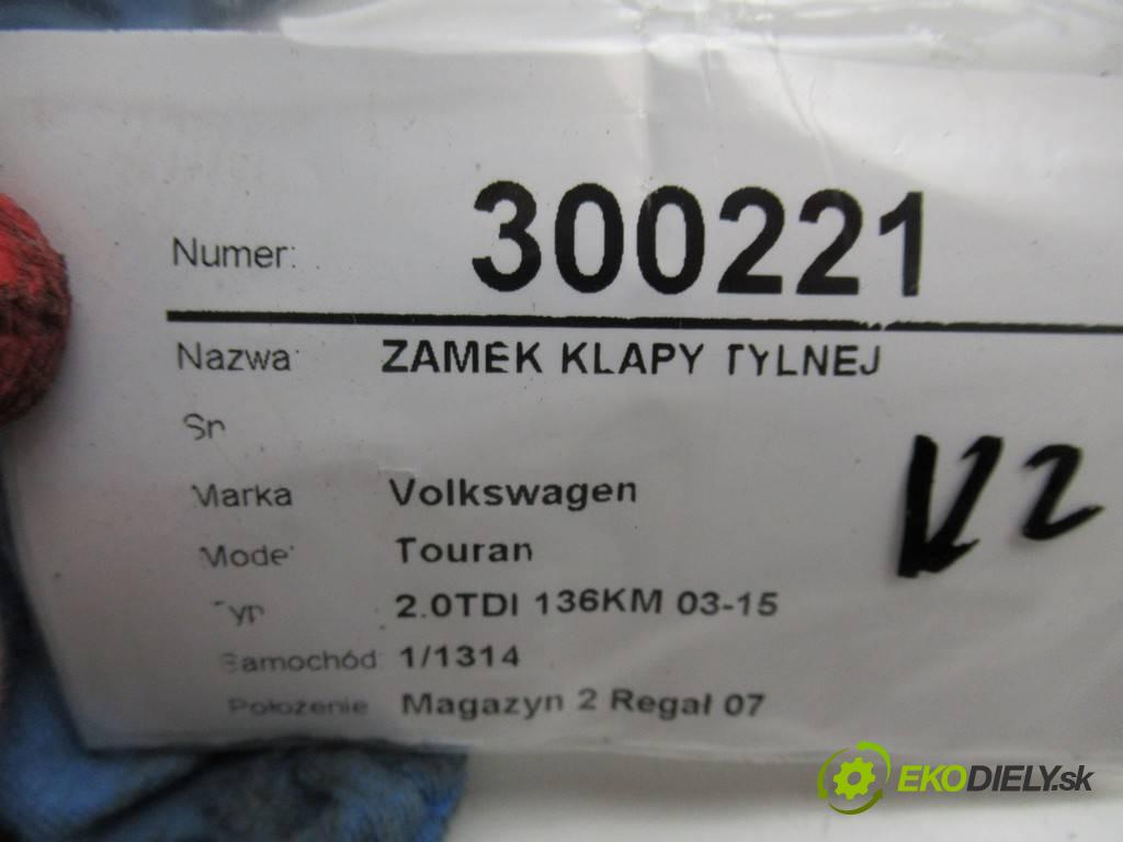 Volkswagen Touran  2004 100 kW 2.0TDI 136KM 03-15 1900 zámok dverí zad 1T0827505G