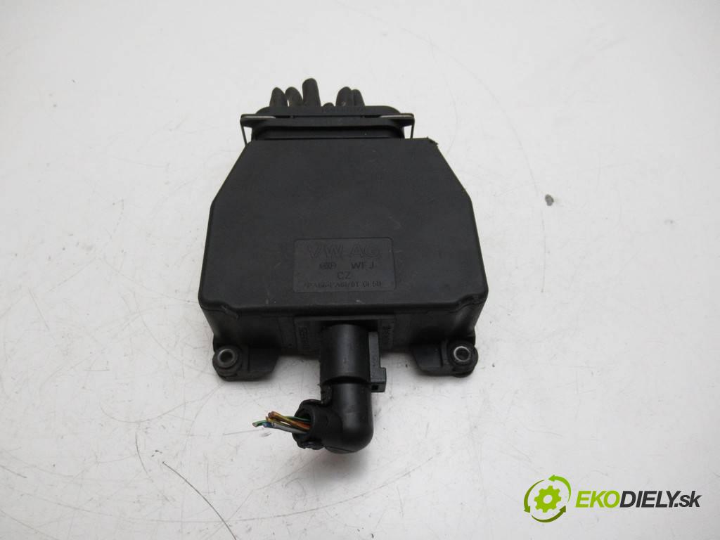 Volkswagen Touran    2.0TDI 136KM 03-15  ventil magnetický 6Q0906625