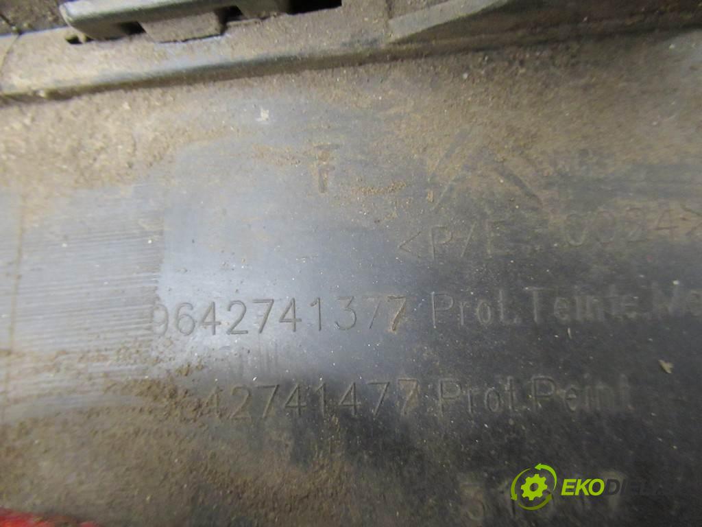 Citroen C3  2005 54 kW PLURIEL KABRIOLET 1.4B 79KM 02-09 1400 nárazník zadní část