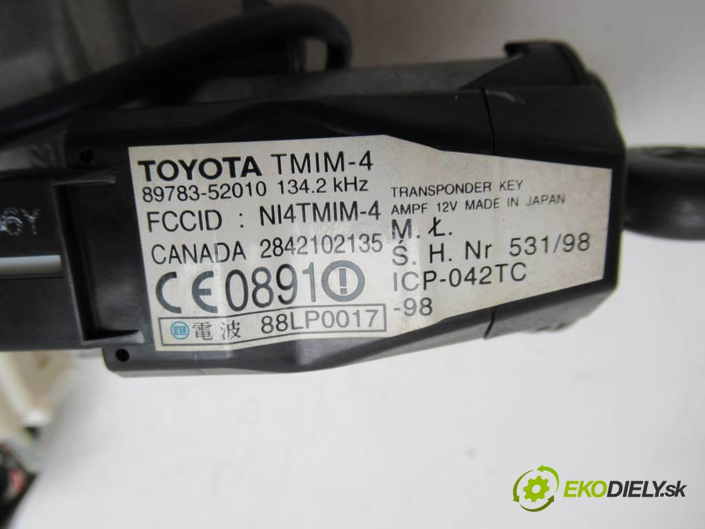 Toyota Yaris  2001 63kW HATCHBACK 3D 1.3VVTI 86KM 99-05 1300 spinačka  (Spínacie skrinky a kľúče)