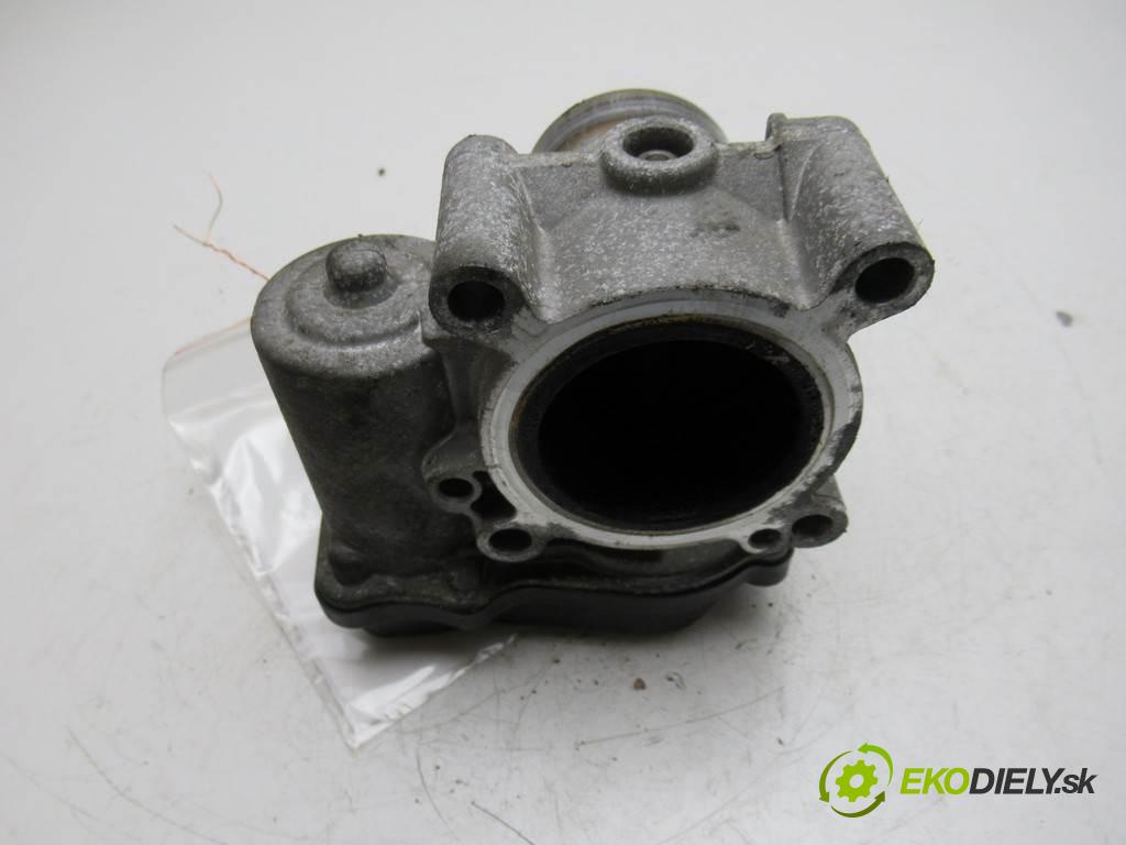 Skoda Fabia  2005 47 kW SEDAN 1.2B 64KM 99-07 1200 Škrtiaca klapka 03C133062B (Škrtiace klapky)