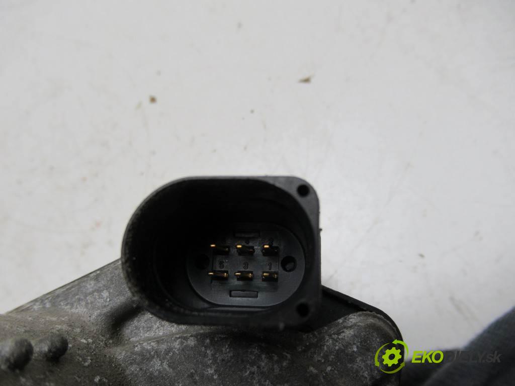 Skoda Fabia  2005 47 kW SEDAN 1.2B 64KM 99-07 1200 Škrtiaca klapka 03C133062B (Škrtiace klapky)