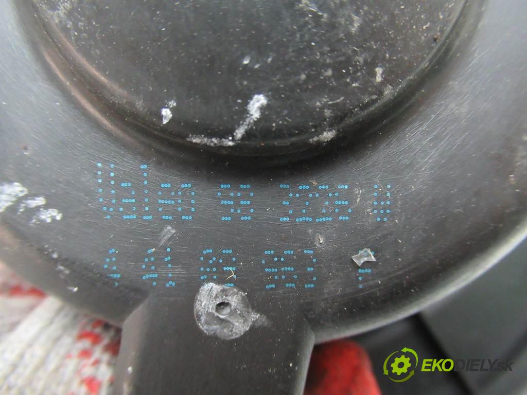 Skoda Octavia II LIFT  2009 103KW KOMBI 5D 2.0TDI 140KM 08-13 1968 Ventilátor ventilátor kúrenia 1K1819015A (Ventilátory kúrenia)