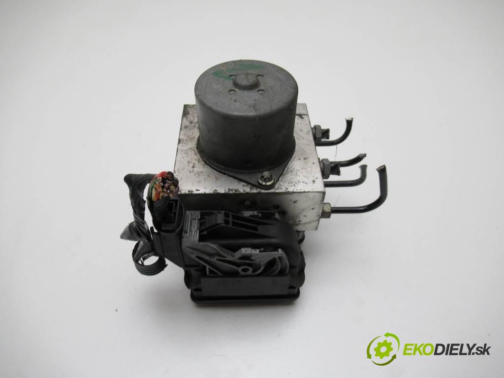 Ford Mondeo Mk4  2008 140KM LIFTBACK 5D 2.0TDCI 140KM 07-10 2000 Pumpa ABS 8G91-2C405-AB (Pumpy ABS)