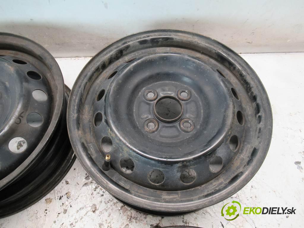 Toyota Yaris    14 5J 4X100 ET54  disky plechové 14  (Plechové)