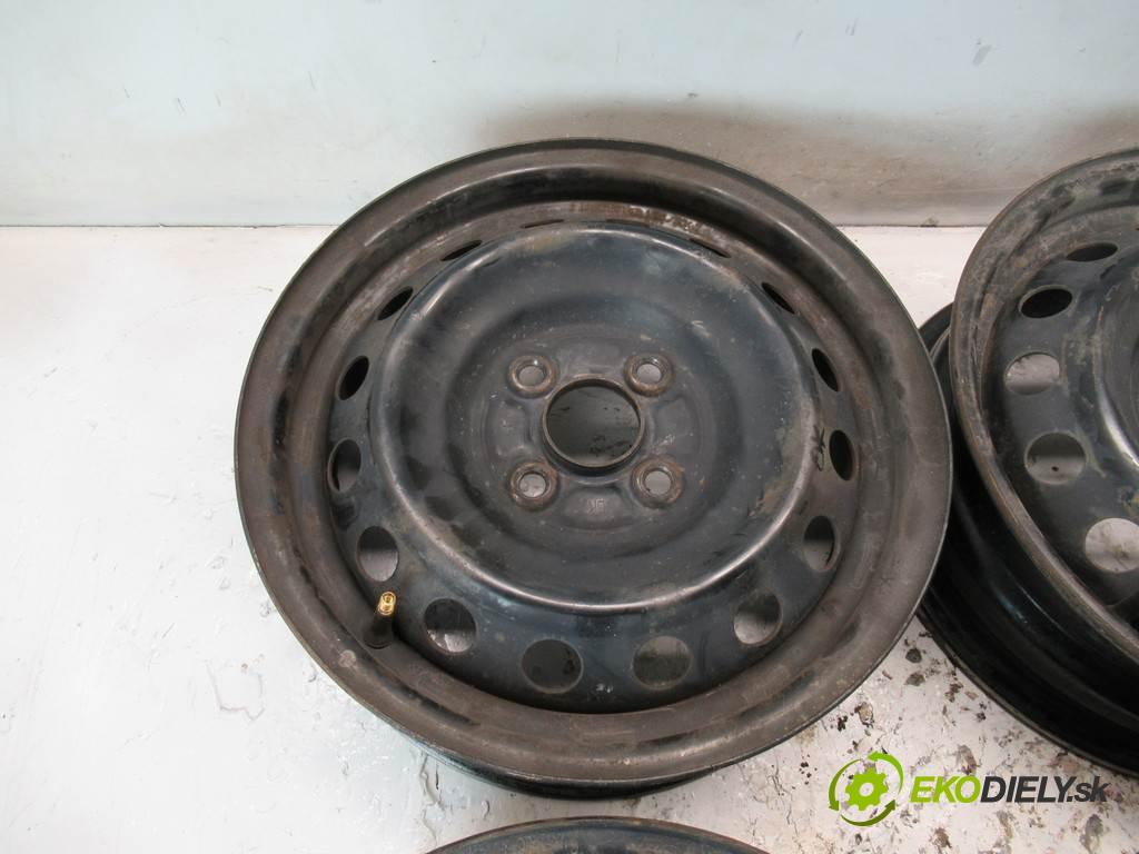 Toyota Yaris    14 5J 4X100 ET54  disky plechové 14  (Plechové)