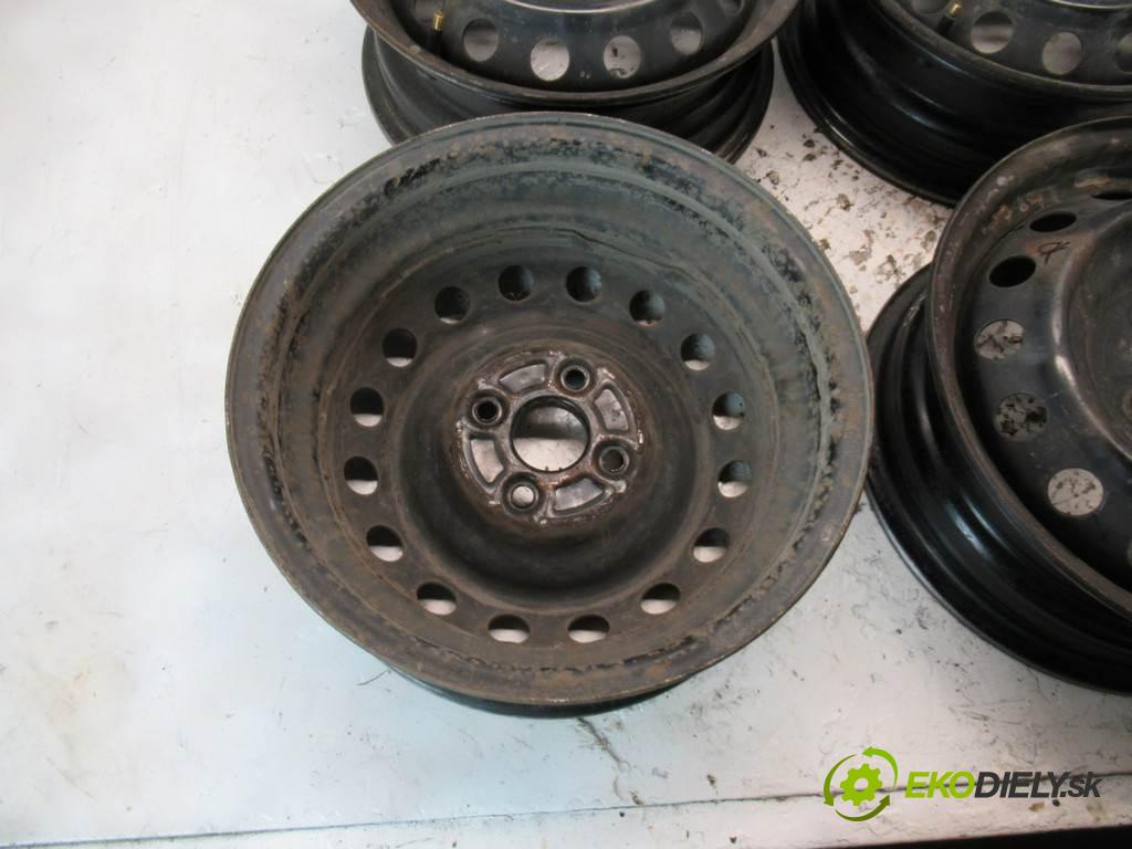 Toyota Yaris    14 5J 4X100 ET54  disky plechové 14  (Plechové)