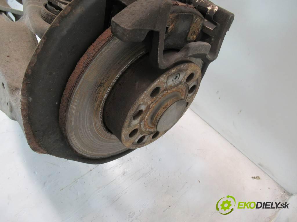 Skoda Octavia II  2006 103 kW LIFTBACK 5D 2.0TDI 140KM 04-08 2000 zadná Výstuha  (Výstuhy zadné)