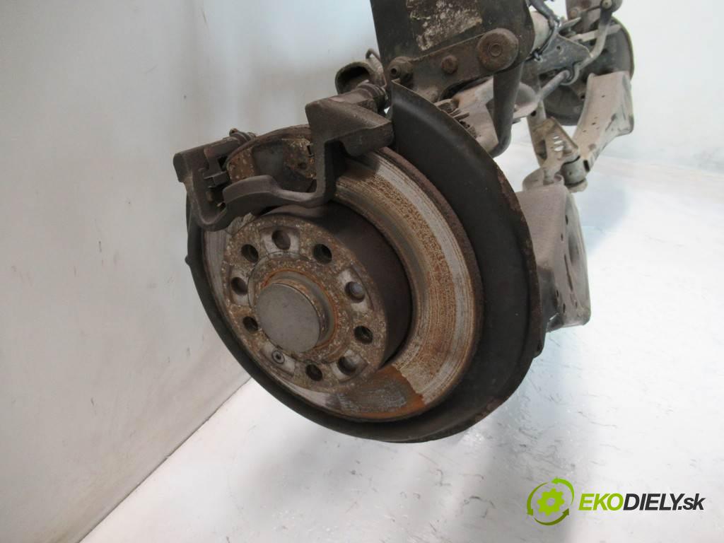 Skoda Octavia II  2006 103 kW LIFTBACK 5D 2.0TDI 140KM 04-08 2000 zadná Výstuha  (Výstuhy zadné)