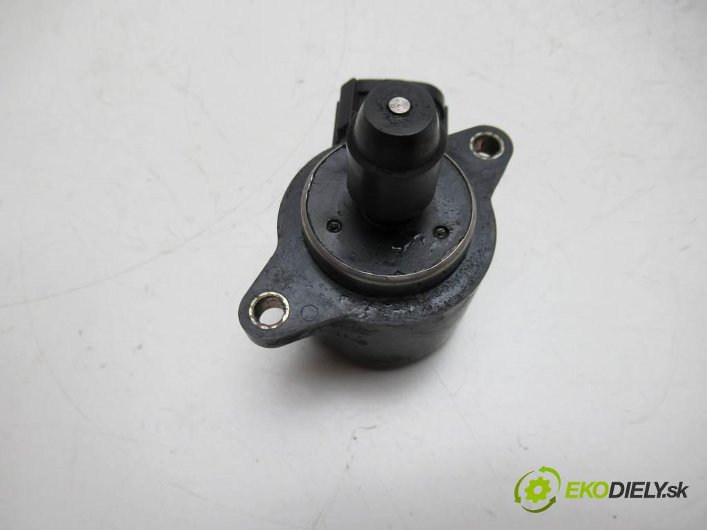 Nissan Almera N16  2001 66kW HATCHBACK 5D 1.5B 90KM 00-06 1500 Motorček krokový  (Motorčeky krokové)