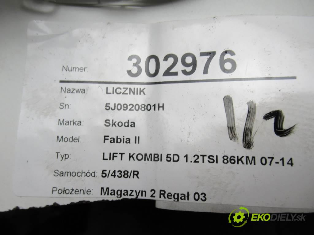 Skoda Fabia II  2011 63 kW LIFT KOMBI 5D 1.2TSI 86KM 07-14 1200 Prístrojovka 5J0920801H (Prístrojové dosky, displeje)