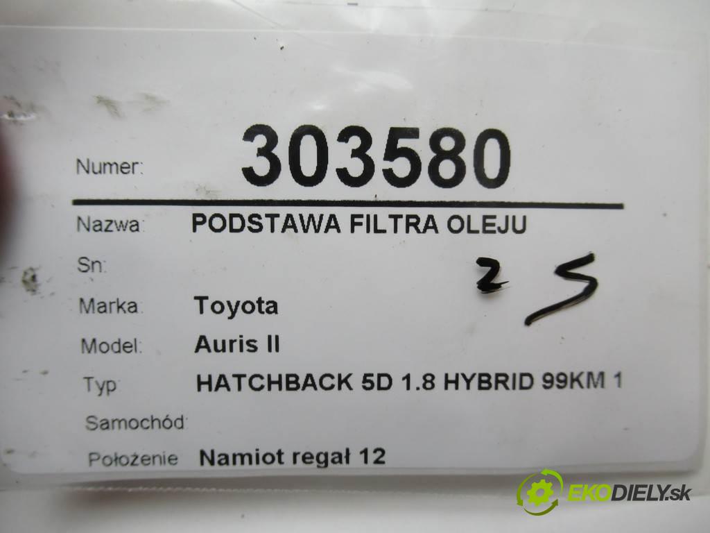 Toyota Auris II    HATCHBACK 5D 1.8 HYBRID 99KM 12-15  obal filtra oleje  (Kryty filtrů oleje)