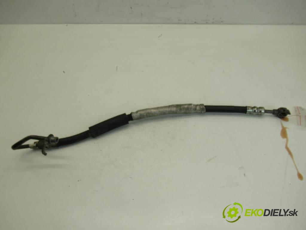 Jaguar XF X250  2015 340KM LIFT SEDAN 4D 3.0B 340KM 07-15 3000 hadica servočerpadlo  (Rúrky, hadice servočerpadla)