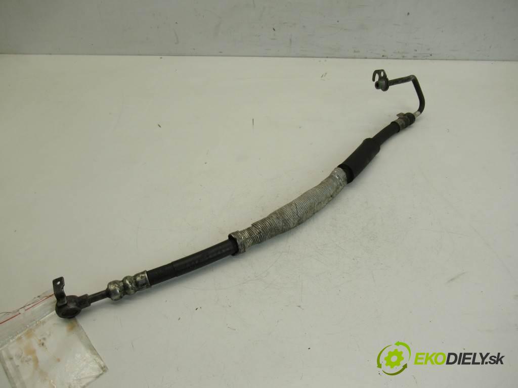 Jaguar XF X250  2015 340KM LIFT SEDAN 4D 3.0B 340KM 07-15 3000 hadica servočerpadlo  (Rúrky, hadice servočerpadla)