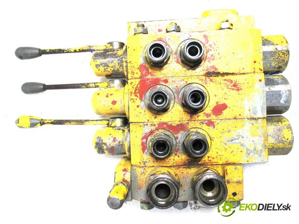 . .    .  Rozdeľovač hydraulický