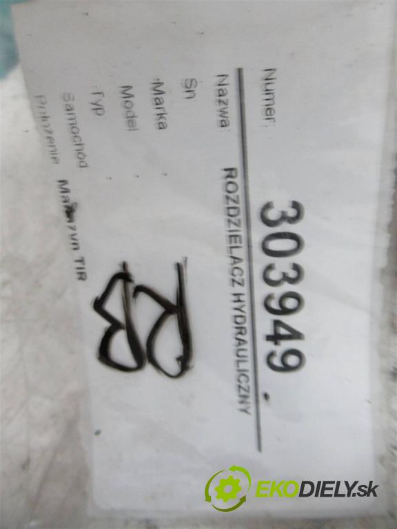 . .    .  Rozdeľovač hydraulický