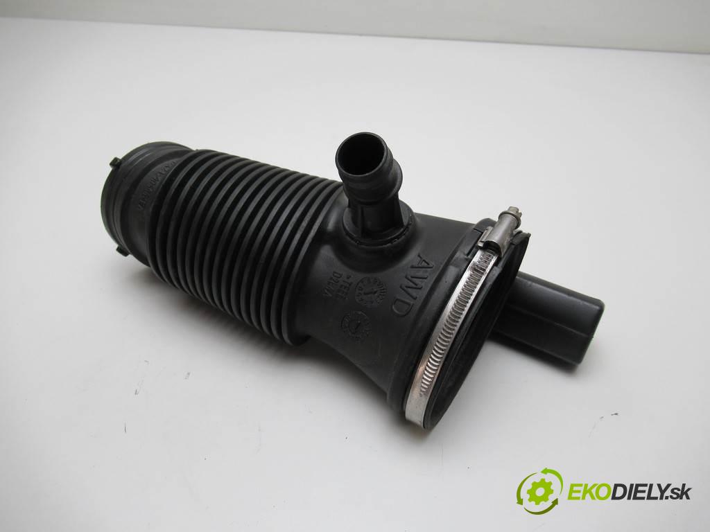 Jaguar XF X250    LIFT SEDAN 4D 3.0B 340KM 07-15  Rúra hadice trubka vzduchu DX23-9R504-EA (Hadice chlazení vzduchu)