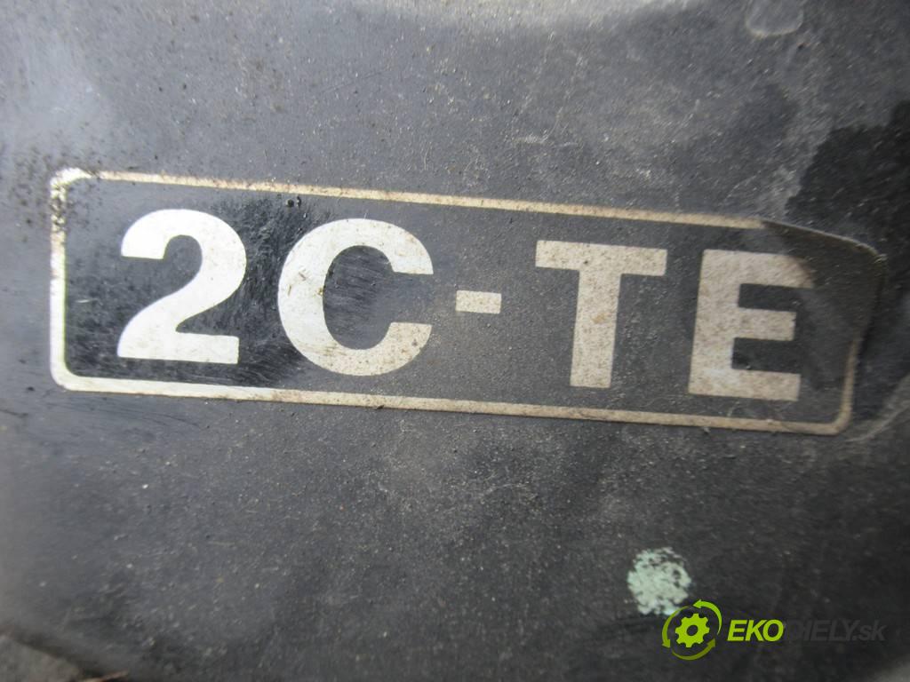 Toyota Avensis  1998 66kW T22 HATCHBACK 5D 2.0TD 90KM 97-03 2000 Motor 2C-TE (Motory (kompletné))